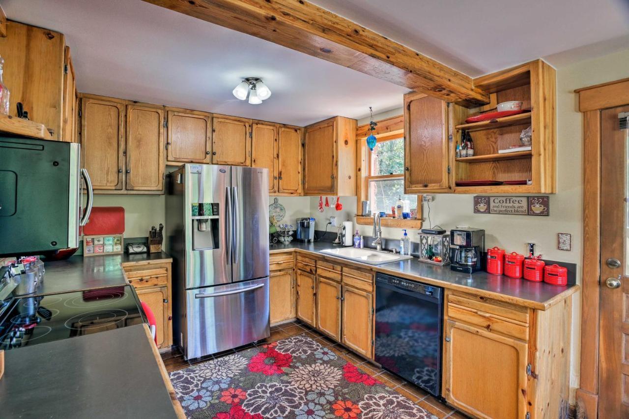 Cozy Home With Deck And Mtn Views, Walk To Casinos Central City Екстериор снимка